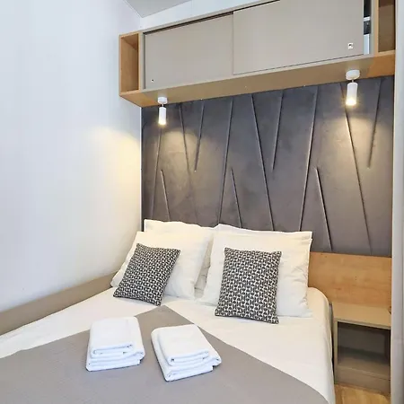 Mobile Homes In Camp Soline At Biograd, With Sand- And Pebble Beach Holiday home Biograd Na Moru